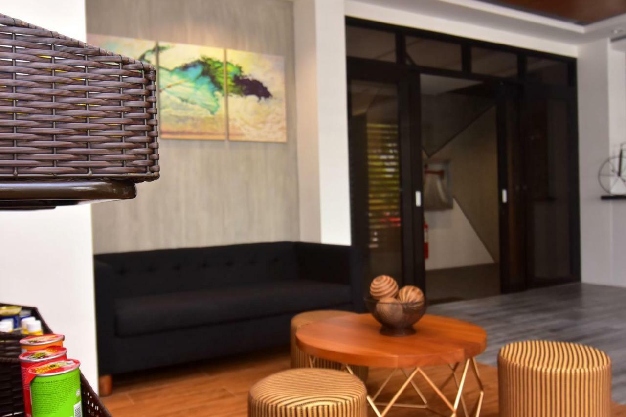 อันเดโอ สวีท Aparthotel อังเฮเลส ภายนอก รูปภาพ